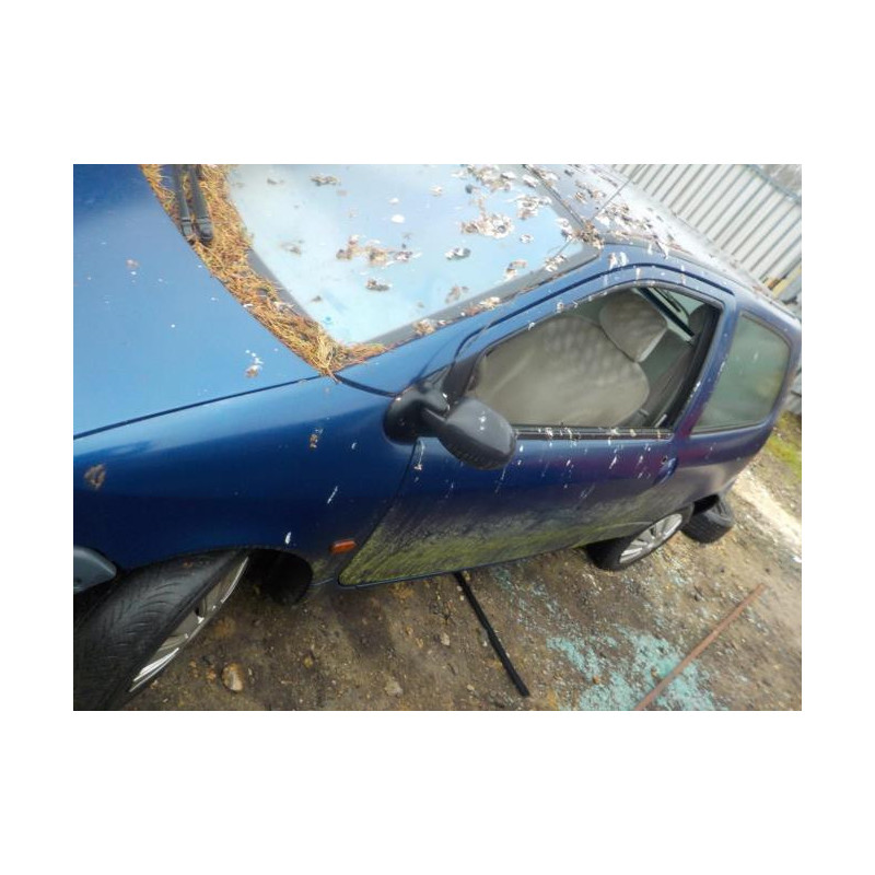 Pare choc avant RENAULT TWINGO 1 PHASE 3 d’occasion
