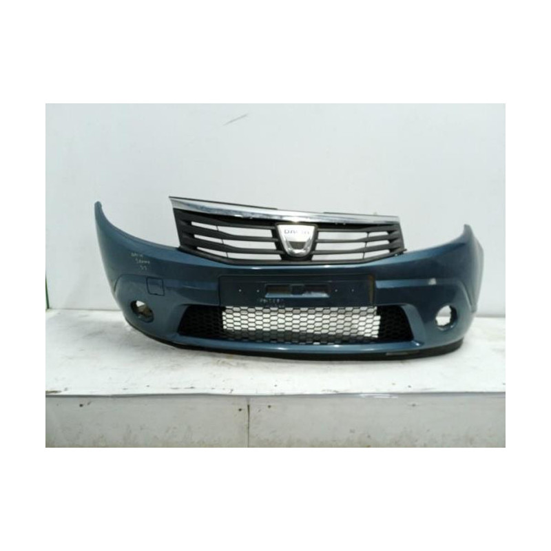 Pare choc avant DACIA SANDERO 1 d’occasion