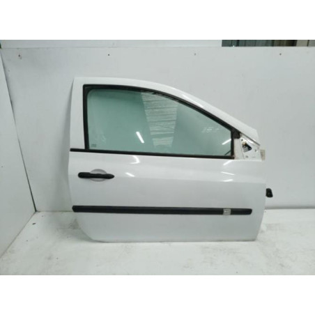 Porte avant droit RENAULT CLIO 3 PHASE 1 d’occasion