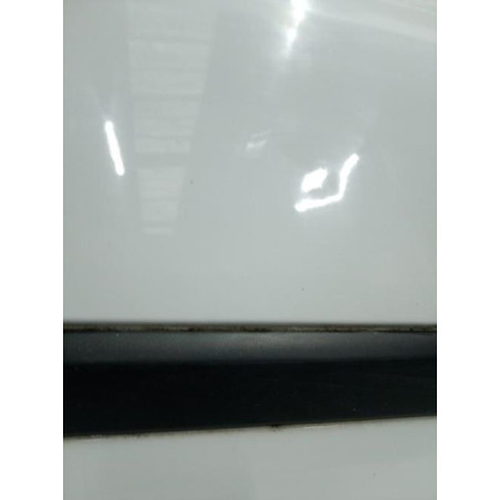 Porte avant droit RENAULT CLIO 3 PHASE 1 d’occasion