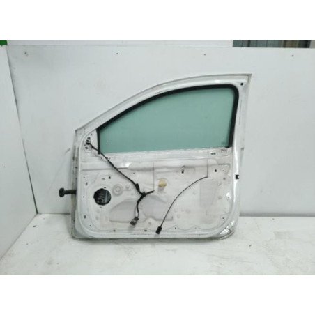 Porte avant droit RENAULT CLIO 3 PHASE 1 d’occasion