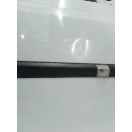 Porte avant droit RENAULT CLIO 3 PHASE 1 d’occasion