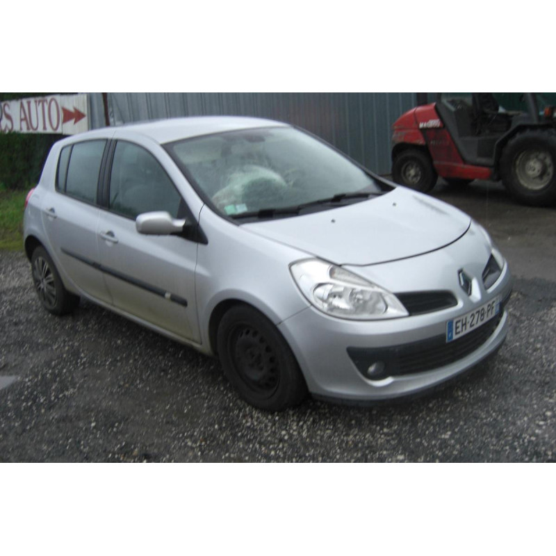 Porte avant droit RENAULT CLIO 3 PHASE 1 d’occasion