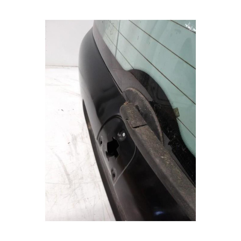 Malle/Hayon arriere RENAULT CLIO 2 PHASE 2 d’occasion