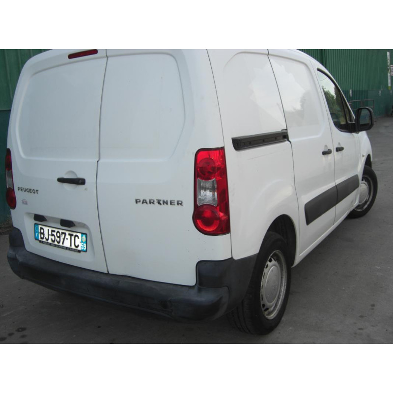 Triangle avant droit PEUGEOT PARTNER 2 PHASE 1 d’occasion