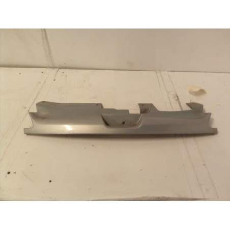 Calandre droite PEUGEOT 306 PHASE 2 d’occasion