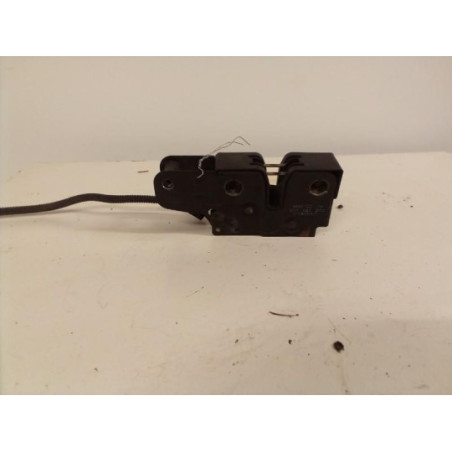 Serrure de capot VOLKSWAGEN GOLF 5 d’occasion