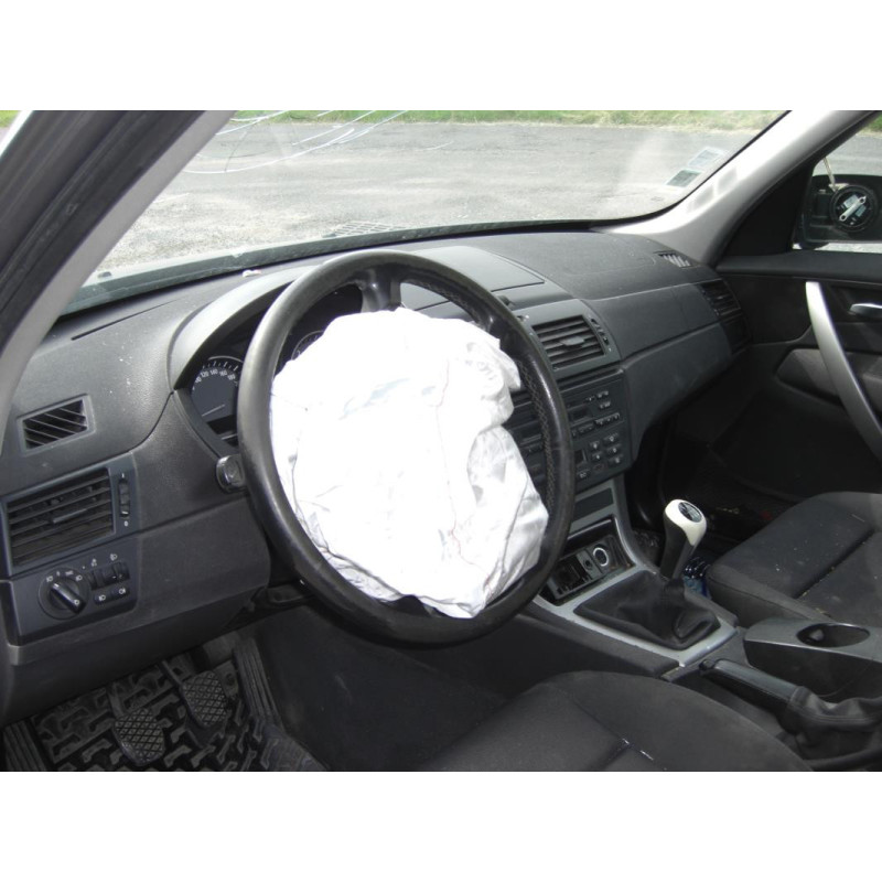 Becquet BMW X3 E83 PHASE 1 d’occasion