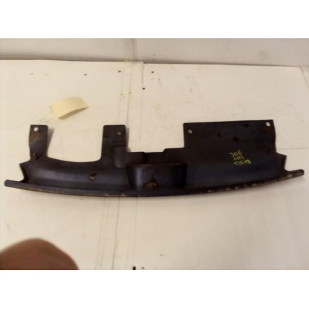 Calandre droite PEUGEOT 306 BREAK d’occasion