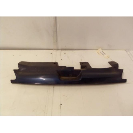 Calandre droite PEUGEOT 306 BREAK d’occasion