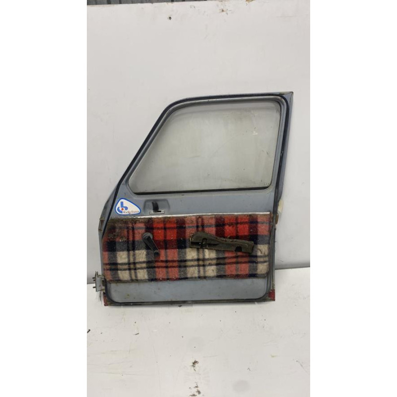Porte avant droit RENAULT R6 d’occasion