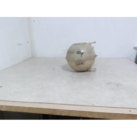 Vase d'expansion VOLKSWAGEN GOLF 4 d’occasion