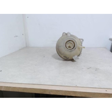 Vase d'expansion VOLKSWAGEN GOLF 4 d’occasion