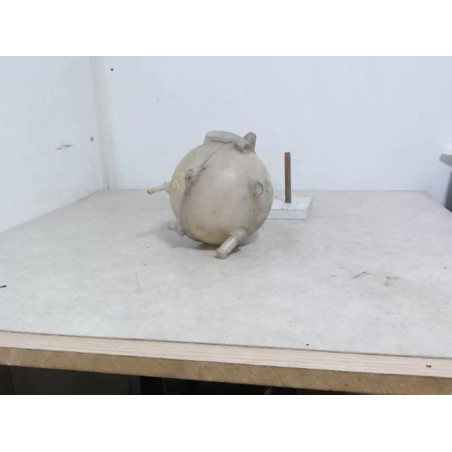 Vase d'expansion VOLKSWAGEN GOLF 4 d’occasion