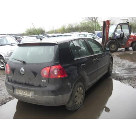 Vitre arriere gauche VOLKSWAGEN GOLF 5 d’occasion