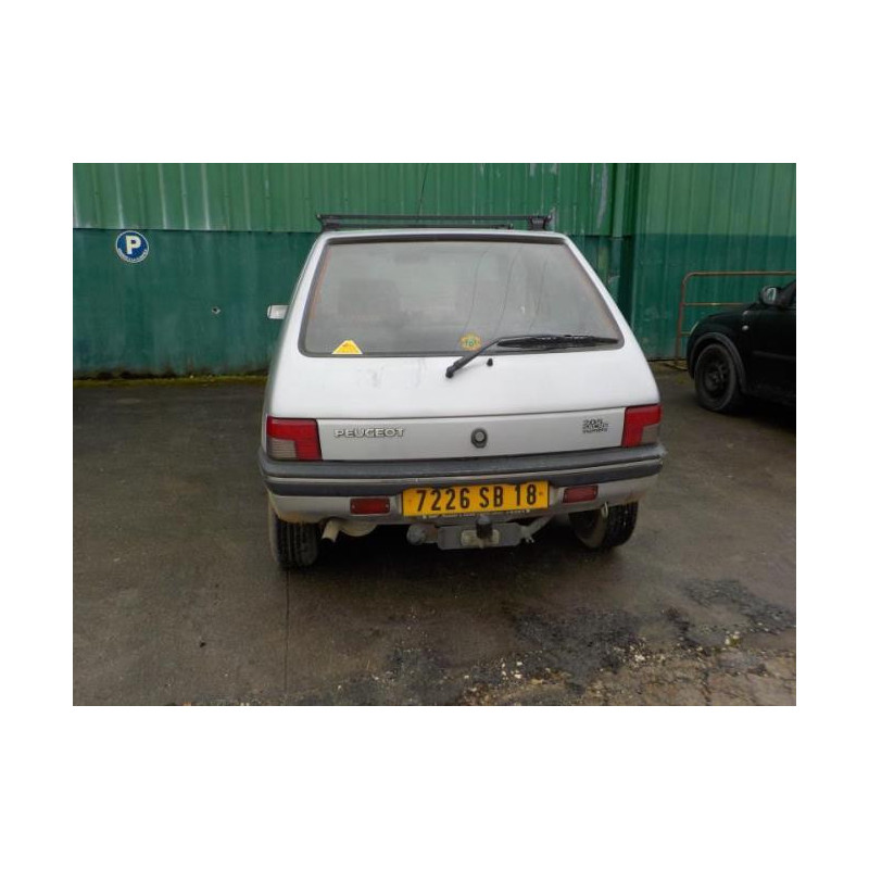 Leve vitre mecanique arriere gauche PEUGEOT 205 PHASE 2 d’occasion