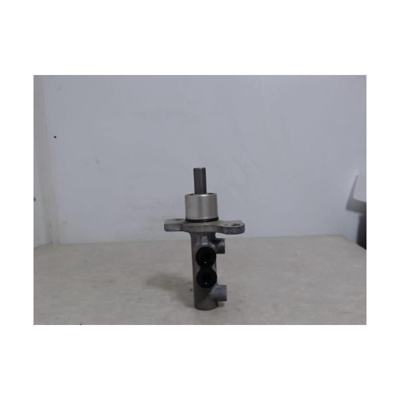 Maitre cylindre (freinage) VOLKSWAGEN PASSAT 4 PHASE 1 d’occasion
