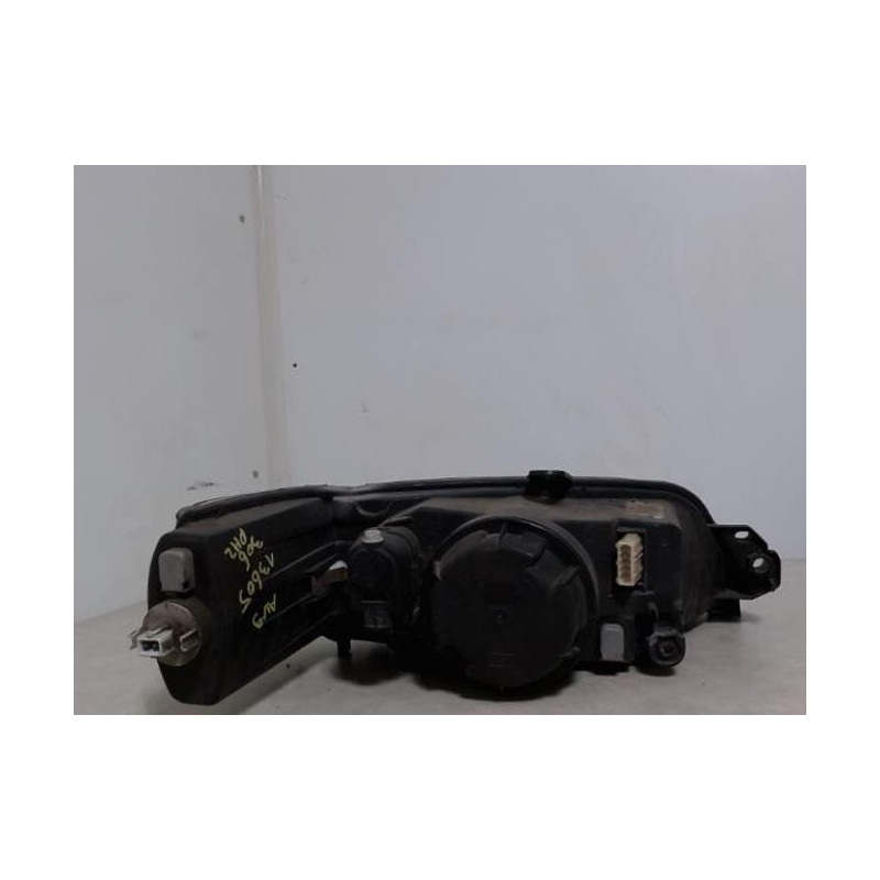 Optique avant principal gauche (feux)(phare) PEUGEOT 306 BREAK d’occasion