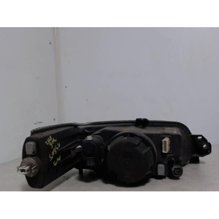 Optique avant principal gauche (feux)(phare) PEUGEOT 306 BREAK d’occasion