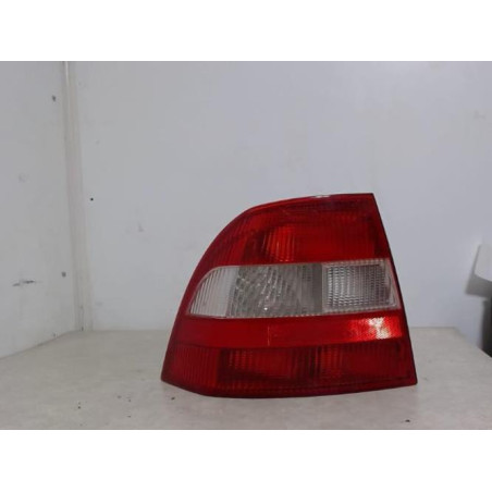 Feu arriere principal gauche (feux) OPEL VECTRA B PHASE 1 d’occasion