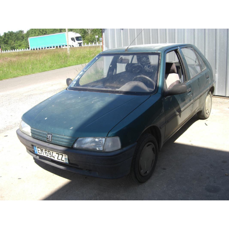 Leve vitre electrique avant gauche PEUGEOT 106 PHASE 1 d’occasion