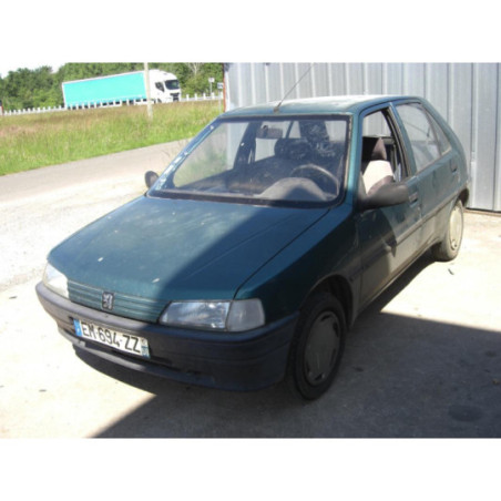 Leve vitre electrique avant gauche PEUGEOT 106 PHASE 1 d’occasion