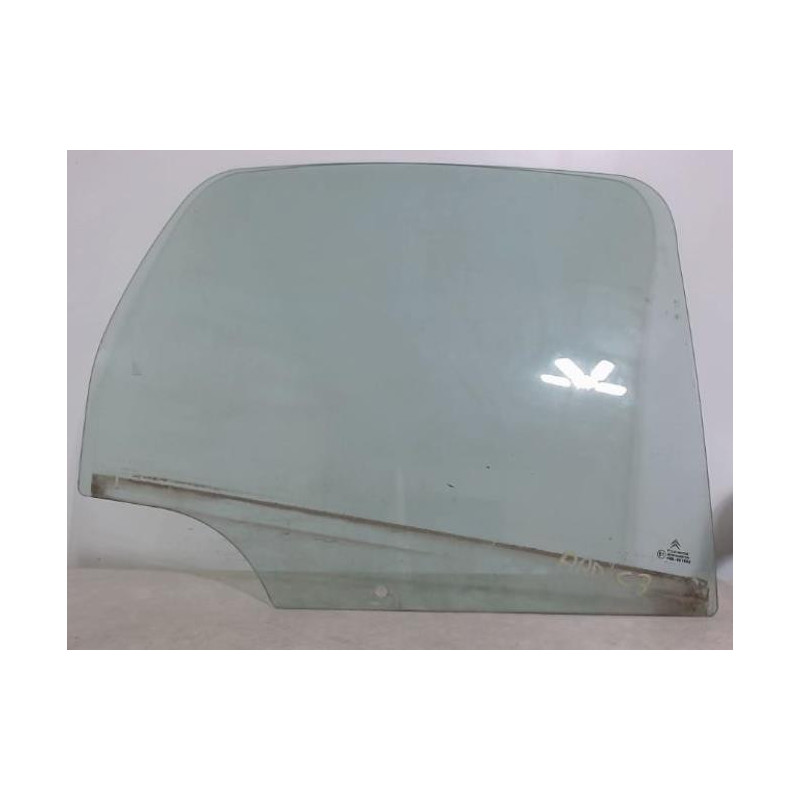 Vitre arriere droit CITROEN C3 1 PHASE 1 d’occasion