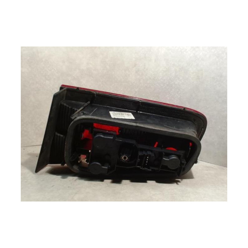 Feu arriere secondaire droit (feux) RENAULT LAGUNA 2 PHASE 1 d’occasion