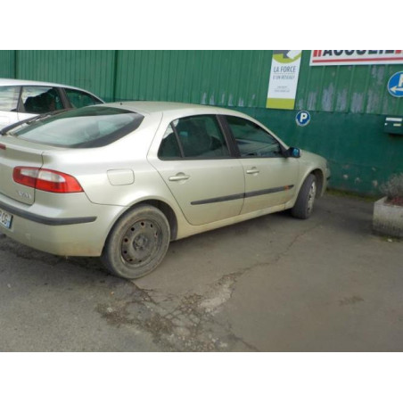 Feu arriere secondaire droit (feux) RENAULT LAGUNA 2 PHASE 1 d’occasion