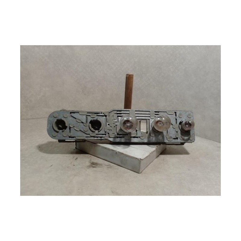 Platine feu arriere droit OPEL CORSA B PHASE 2 d’occasion