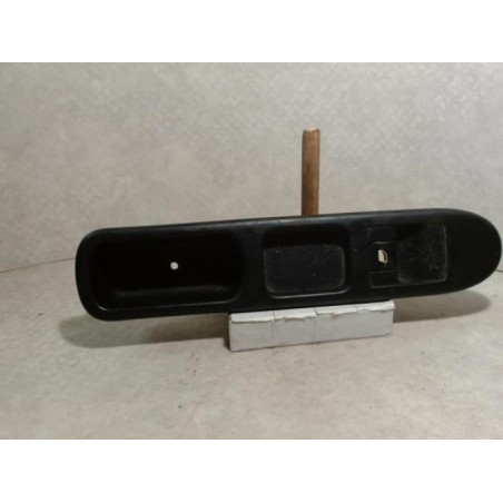 Interrupteur de leve vitre avant droit PEUGEOT 307 PHASE 1 d’occasion
