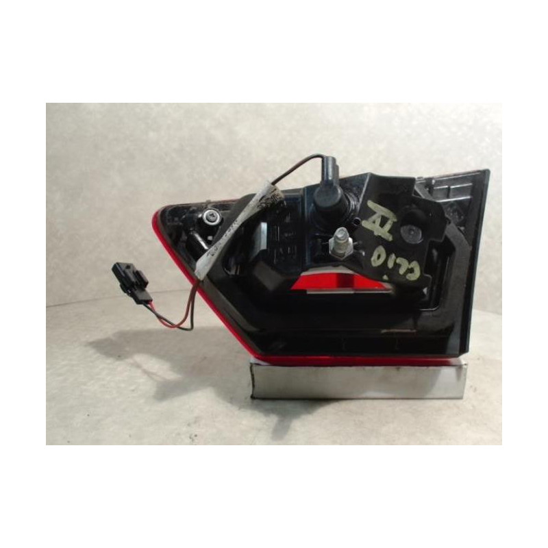 Feu arriere secondaire gauche (feux) RENAULT CLIO 4 PHASE 1 d’occasion