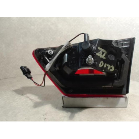 Feu arriere secondaire gauche (feux) RENAULT CLIO 4 PHASE 1 d’occasion