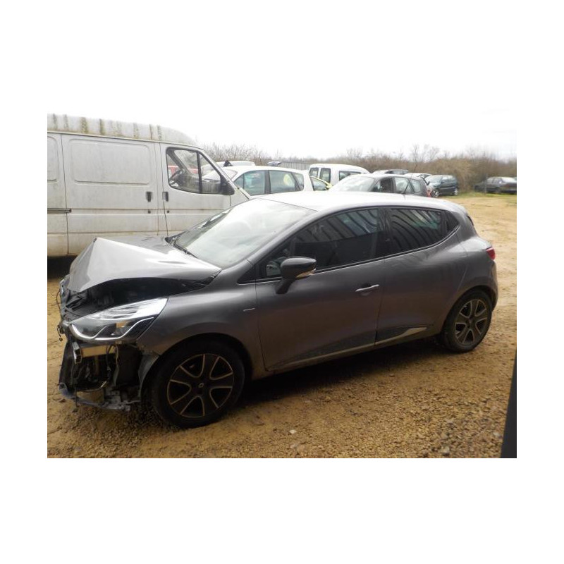 Feu arriere secondaire gauche (feux) RENAULT CLIO 4 PHASE 1 d’occasion