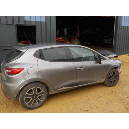 Feu arriere secondaire gauche (feux) RENAULT CLIO 4 PHASE 1 d’occasion