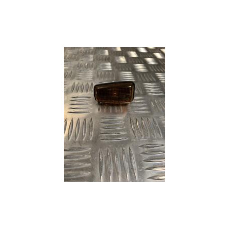 Repetiteur clignotant avant gauche (Feux) CITROEN XSARA PHASE 1 d’occasion