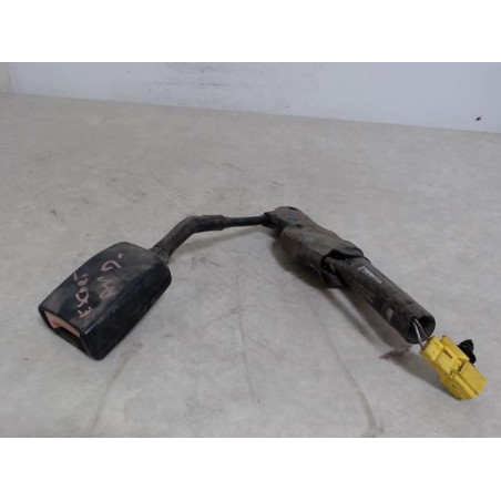 Pretensionneur de ceinture avant droit FORD ESCORT 4 d’occasion