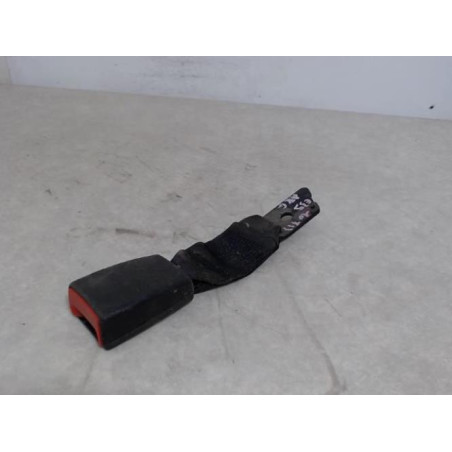 Attache ceinture arriere gauche BMW SERIE 5 E39 PHASE 1 d’occasion
