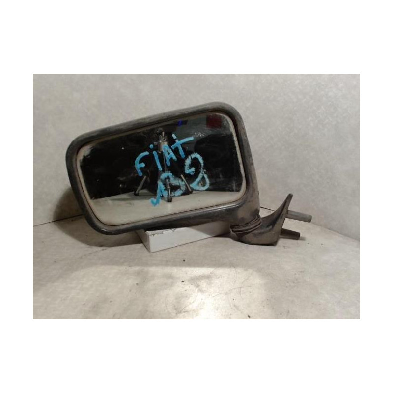 Retroviseur gauche FIAT RITMO 1 d’occasion