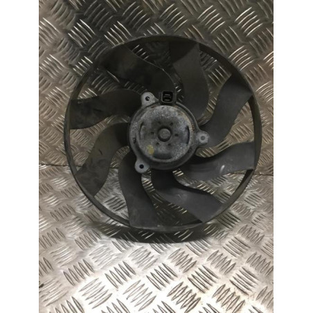 Helice de ventilateur RENAULT  d’occasion