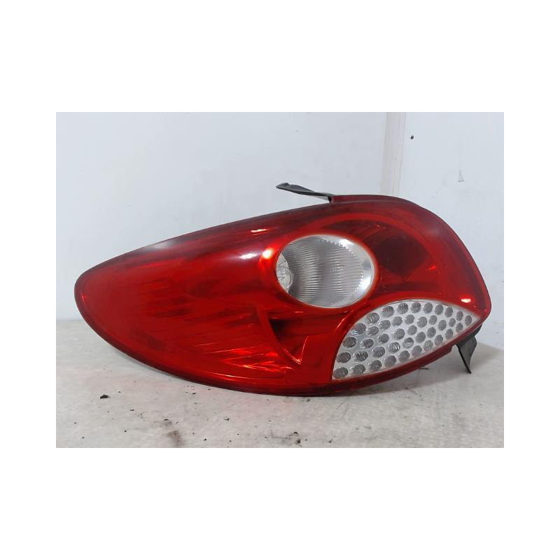 Feu arriere principal gauche (feux) PEUGEOT 206+ d’occasion