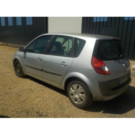 Feu arriere secondaire droit (feux) RENAULT SCENIC 2 PHASE 1 d’occasion