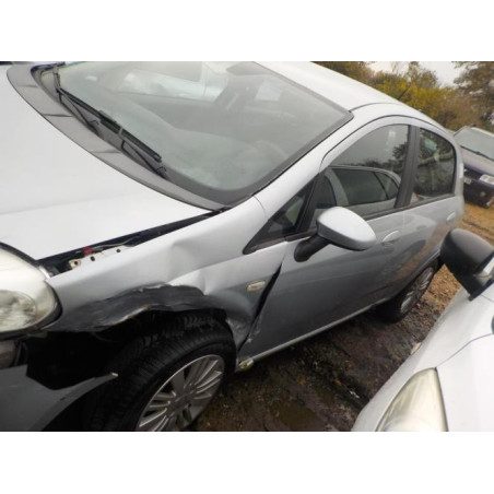 Feu arriere principal gauche (feux) FIAT GRANDE PUNTO d’occasion