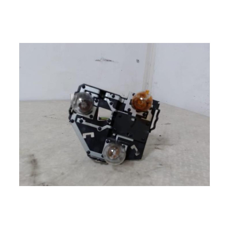 Platine feu arriere droit PEUGEOT 206+ d’occasion
