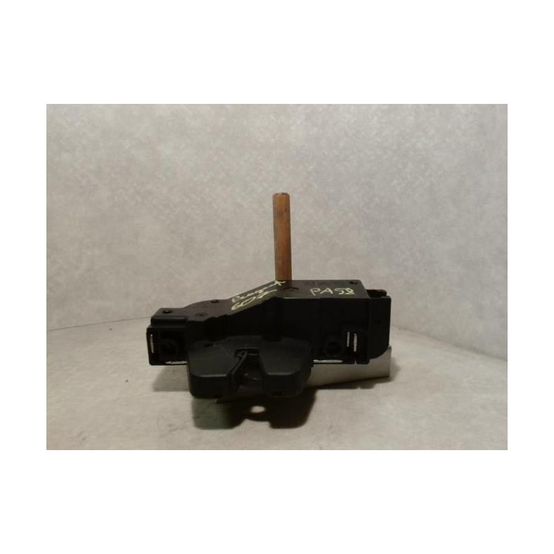 Serrure de coffre PEUGEOT 607 PHASE 1 d’occasion