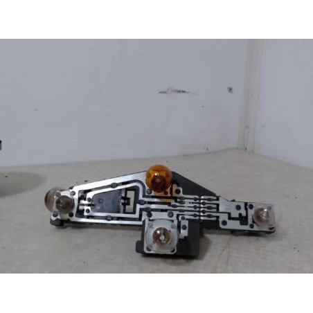 Platine feu arriere droit RENAULT LAGUNA 2 PHASE 1 BREAK d’occasion