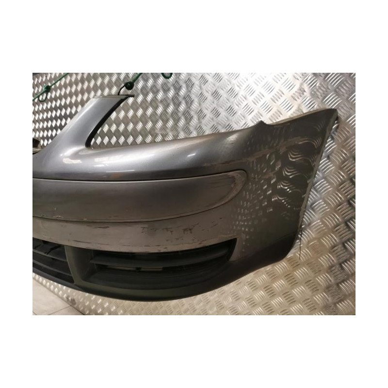 Pare choc avant VOLKSWAGEN TOURAN 1 PHASE 1 d’occasion