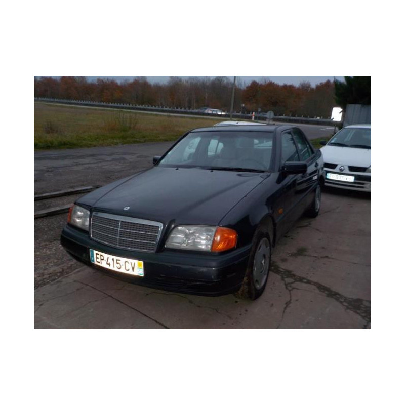 Feu arriere principal droit (feux) MERCEDES CLASSE C 202 PHASE 1 d’occasion