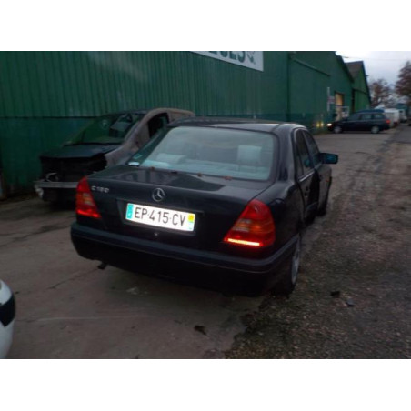 Feu arriere principal droit (feux) MERCEDES CLASSE C 202 PHASE 1 d’occasion