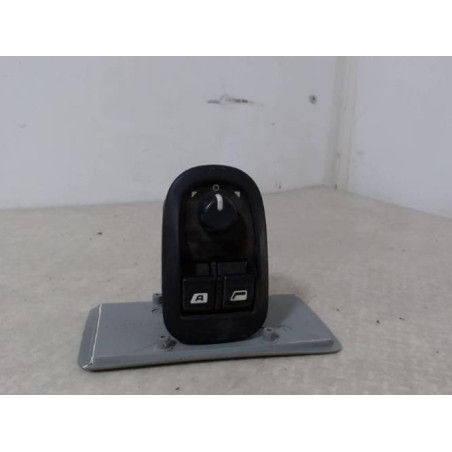 Interrupteur de leve vitre avant gauche PEUGEOT 306 PHASE 2 d’occasion